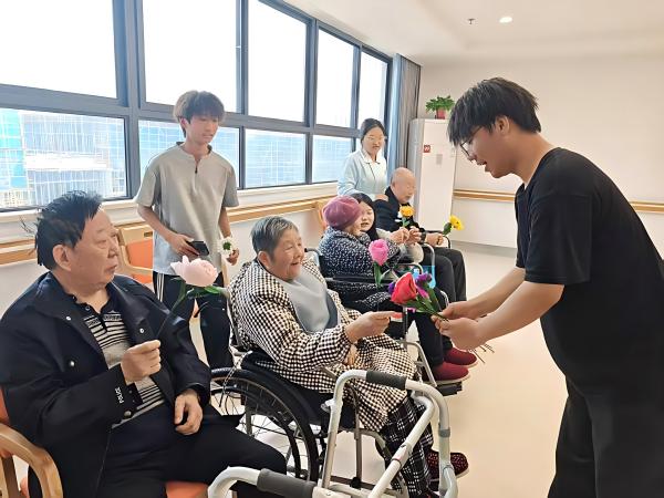 �����뽡��ϵ�ڶ���֧�������������Ժ��չ־Ը�����ߺ�����̸